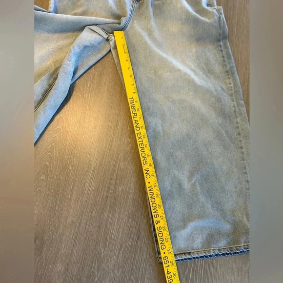 Blank NYC Paperbag High Rise Wide Leg Cropped Light Wash Size 30 Jeans No Belt - Picture 13 of 14